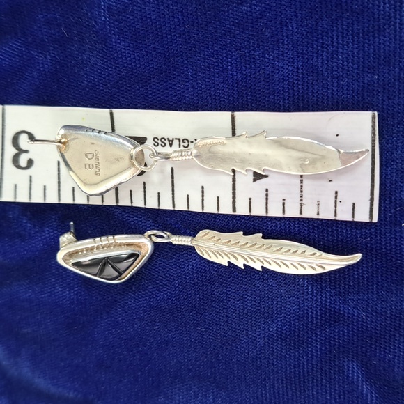 Vintage Native American Black Onyx Sterling Silver Feather Earrings - Picture 7 of 15